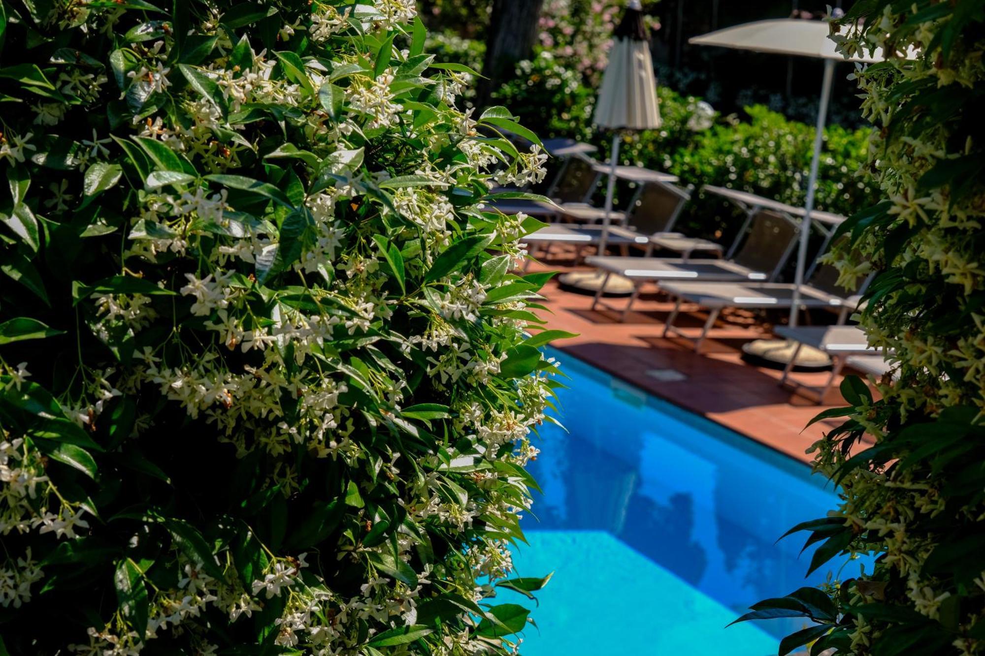 Hotel Bellevue غاردوني ريفييرا المظهر الخارجي الصورة